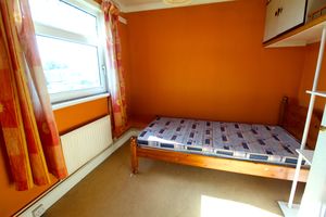 Bedroom- click for photo gallery